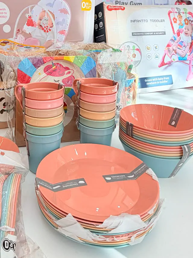 Pastel plates, cups and bowls for little ones